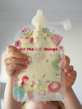 Load image into Gallery viewer, Sinchies Less Mess Soft Silicone Lids (2 pack)