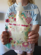 Load image into Gallery viewer, Sinchies Less Mess Soft Silicone Lids (2 pack)