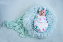Load image into Gallery viewer, Sweet Petal  | Snuggle Swaddle &amp; Topknot Set - Snuggle Hunny Kids
