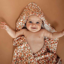Load image into Gallery viewer, Snuggle Hunny - Spring Floral Organic Hooded Towel