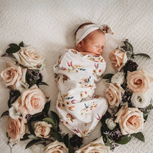 Load image into Gallery viewer, Boho Posy  | Snuggle Swaddle & Topknot Set - Snuggle Hunny Kids