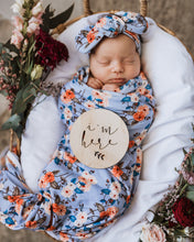 Load image into Gallery viewer, Vintage Blossom l Baby Jersey Wrap & Topknot Set - Snugge Hunny Kids - Green Lily
