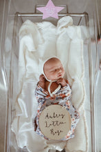 Load image into Gallery viewer, Vintage Blossom l Baby Jersey Wrap & Topknot Set - Snugge Hunny Kids - Green Lily