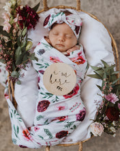 Load image into Gallery viewer, Peonie l Baby Jersey Wrap & Topknot Set - Snugge Hunny Kids - Green Lily