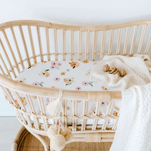 Load image into Gallery viewer, Poppy l Bassinet Sheet / Change Pad Cover - Snuggle Hunny Kids - Green Lily
