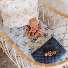 Load image into Gallery viewer, Whale l Bassinet Sheet / Change Pad Cover - Snuggle Hunny Kids - Green Lily