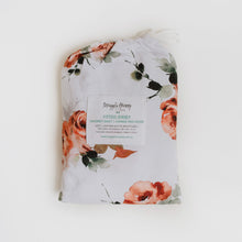Load image into Gallery viewer, Rosebud l Bassinet Sheet / Change Pad Cover - Snuggle Hunny Kids