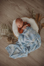 Load image into Gallery viewer, Eventide Miss Kyree Loves l Organic Muslin Wrap - Green Lily 
