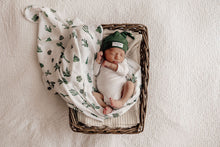Load image into Gallery viewer, Cactus l Organic Muslin Wrap - Green Lily