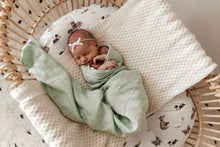 Load image into Gallery viewer, Honeydew l Organic Muslin Wrap