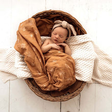 Load image into Gallery viewer, Snuggle Hunny Kids l BRONZE PALM l Organic Muslin Wrap