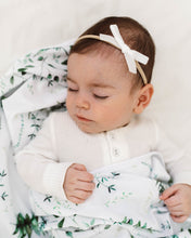 Load image into Gallery viewer, White Velvet Bow - Green Lily