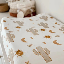 Load image into Gallery viewer, Snuggly Jacks - Arizona Organic Cotton Bassinet Sheet / Change Mat Cover