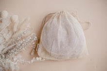 Load image into Gallery viewer, Re-usable Breast Pads - SUMMER BLOSSOM - My Little Gumnut