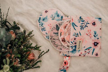 Load image into Gallery viewer, My Little Gumnut - KISS OF SPRING - Small Wet Bag - Green Lily