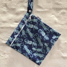 Load image into Gallery viewer, Frank Nappies - Mini wet bag - Gecko