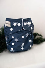 Load image into Gallery viewer, My Little Gumnut - SNOWFLAKES - OSFM MCN - Green Lily