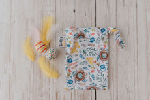 Load image into Gallery viewer, Seedling Baby - Teeny Tote Reusable wet bag - Spring