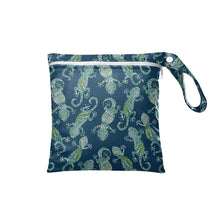 Load image into Gallery viewer, Frank Nappies - Mini wet bag - Gecko