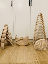 Load image into Gallery viewer, Earthside Collective Rainbow - 12 piece - Natural )