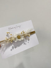 Load image into Gallery viewer, Daisy by Blooming Sanzi