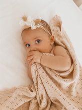 Load image into Gallery viewer, The Neutral Bunny by Blooming Sanzi