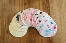 Load image into Gallery viewer, REUSABLE BREAST PADS 10 PAIRS (ASSORTED PATTERNS) - My Little Gumnut - Green Lily
