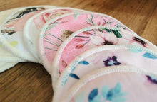 Load image into Gallery viewer, REUSABLE BREAST PADS 10 PAIRS (ASSORTED PATTERNS) - My Little Gumnut - Green Lily