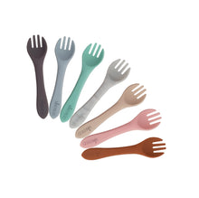 Load image into Gallery viewer, Mini & Boo - Silicone Fork - Green Lily
