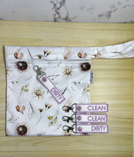 Load image into Gallery viewer, 4 x Wet Bag Tags - WHITE