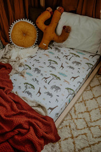 Safari l Fitted Cot Sheet - Snuggle Hunny Kids - Green Lily 