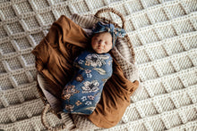 Load image into Gallery viewer, Belle  | Snuggle Swaddle &amp; Topknot Set - Snuggle Hunny Kids
