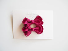 Load image into Gallery viewer, Burgundy Bow Clips - Piggy Tail Set
