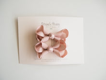 Load image into Gallery viewer, Nude Bow Clips - Piggy Tail Set
