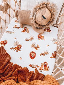 Lion l Bassinet Sheet / Change Pad Cover - Snuggle Hunny Kids