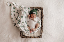 Load image into Gallery viewer, Cactus l Organic Muslin Wrap - Green Lily 
