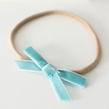 Load image into Gallery viewer, Turquoise Velvet Bow
