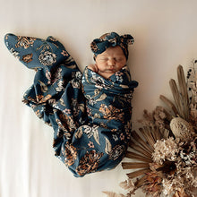 Load image into Gallery viewer, Belle | Baby Jersey Wrap &amp; Topknot Set - Snuggle Hunny Kids
