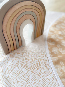 PLAY MAT - GOLDEN PALM + GOLDEN SPECKLE  - The Bebe Hive