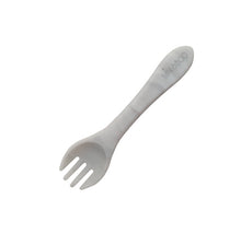 Load image into Gallery viewer, Mini &amp; Boo - Silicone Fork - Green Lily 
